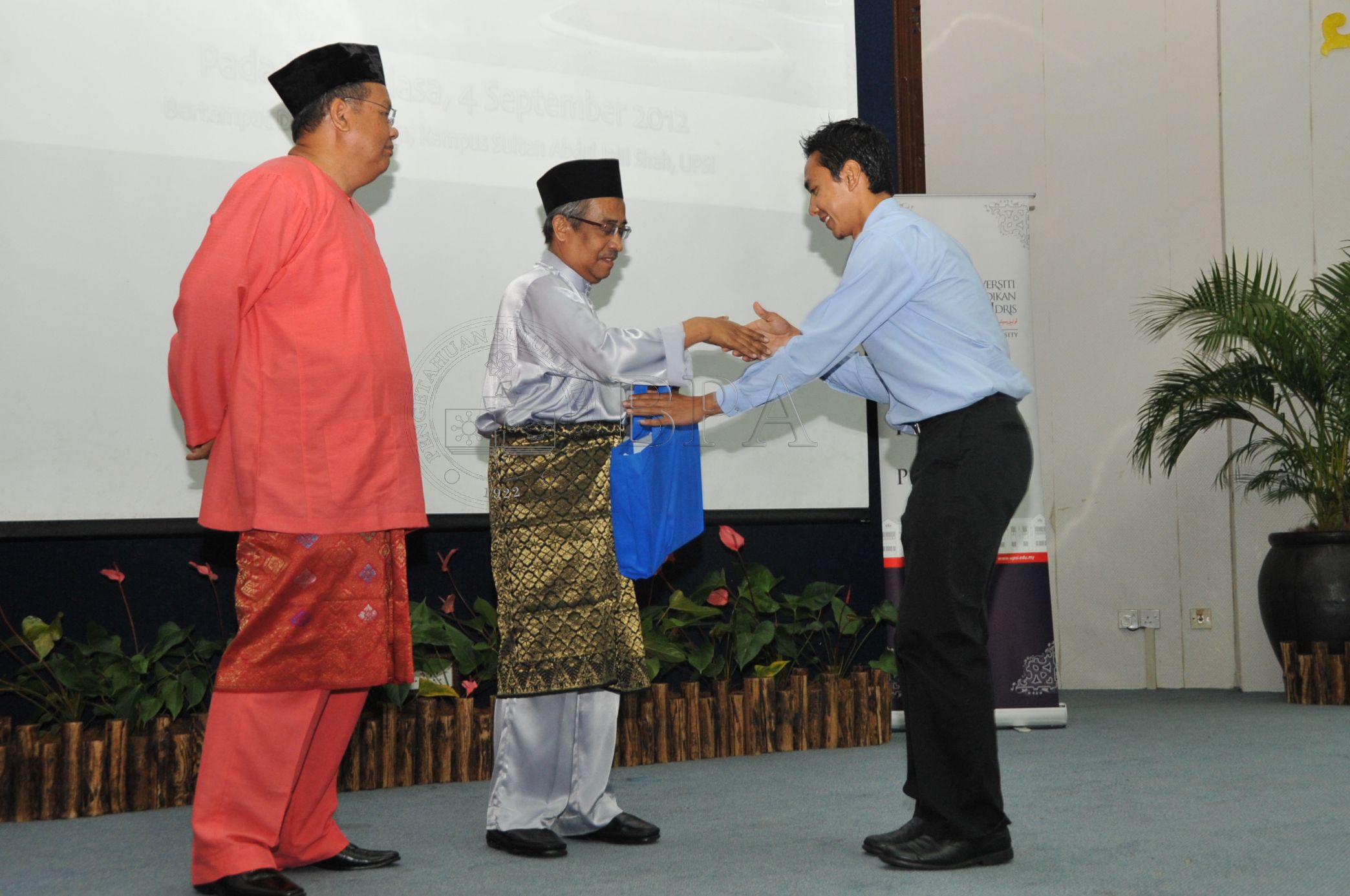 BPA 12 110 APC PRO 5331